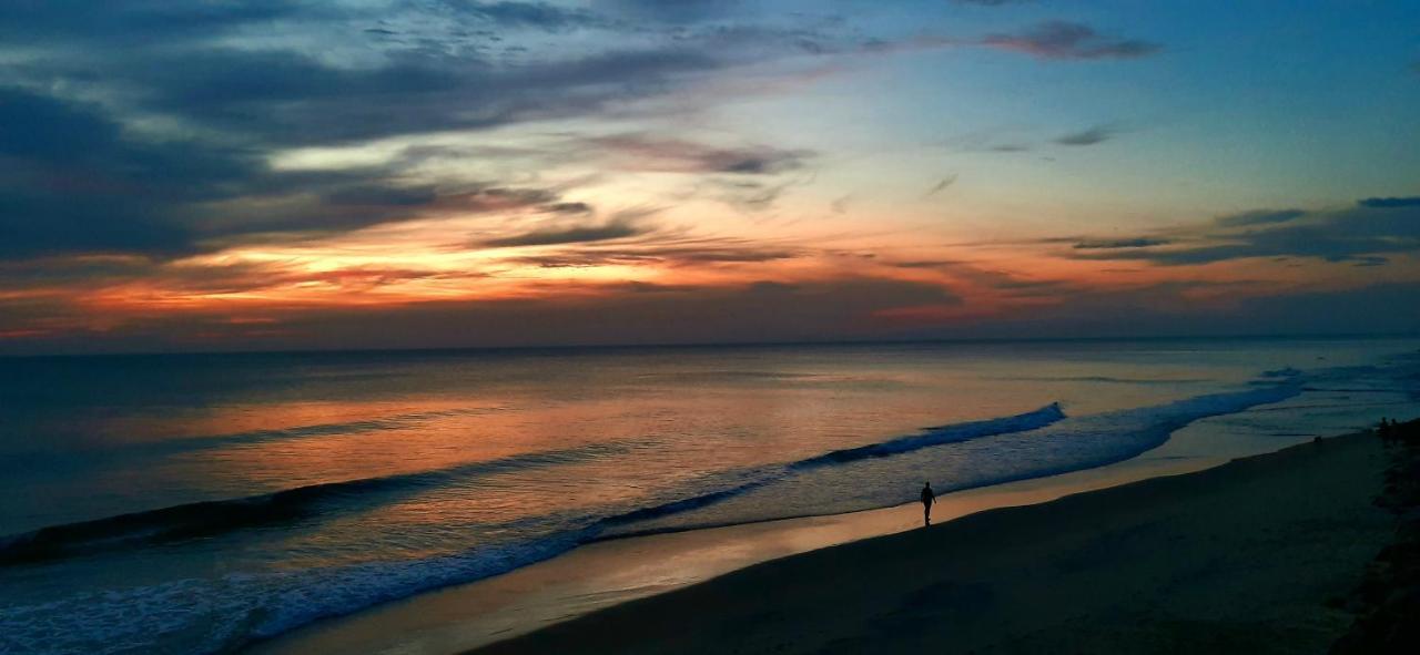 Blue Water Beach Resort Varkala Ngoại thất bức ảnh