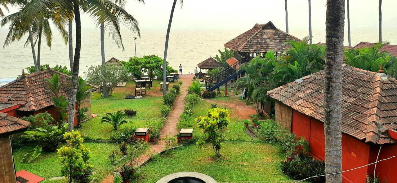 Blue Water Beach Resort Varkala Ngoại thất bức ảnh