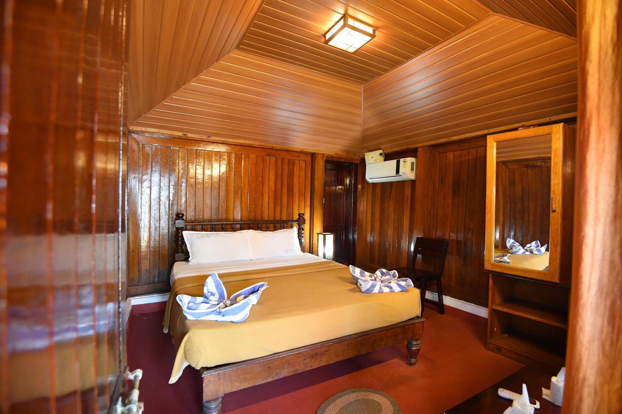 Blue Water Beach Resort Varkala Ngoại thất bức ảnh