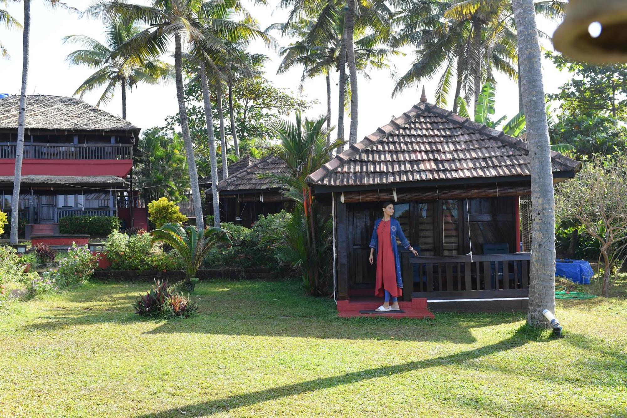 Blue Water Beach Resort Varkala Ngoại thất bức ảnh