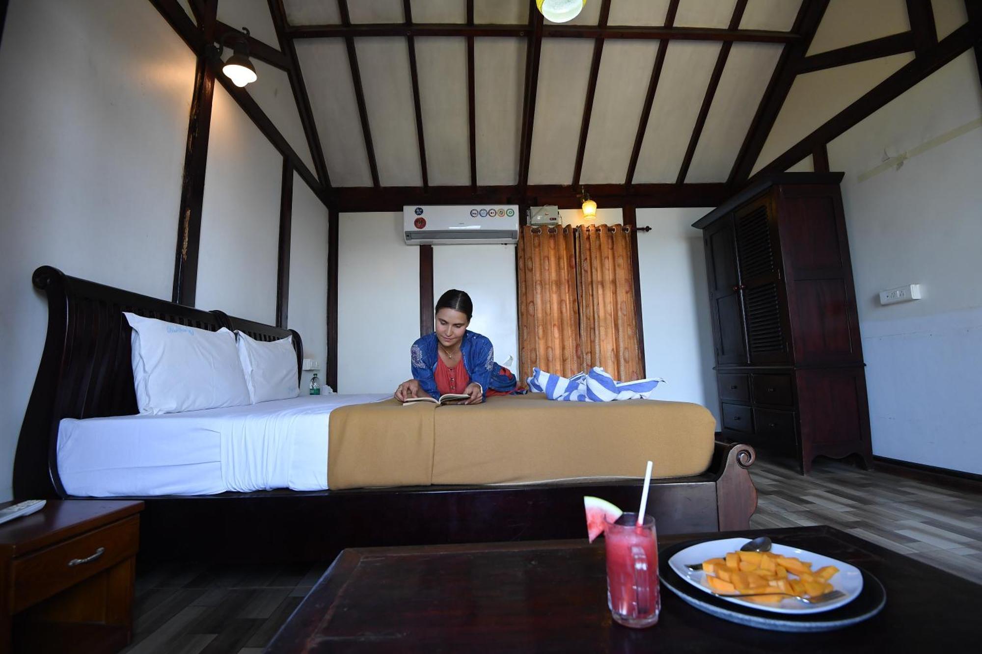 Blue Water Beach Resort Varkala Phòng bức ảnh