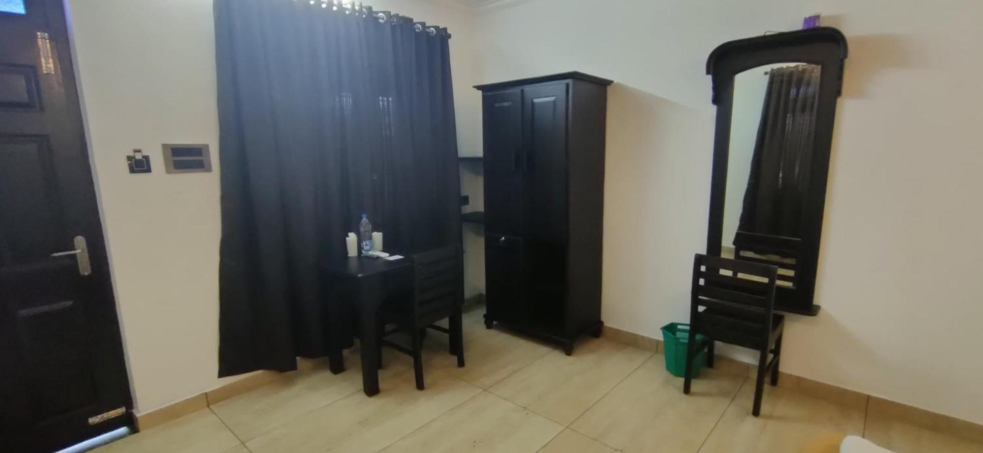 Blue Water Beach Resort Varkala Ngoại thất bức ảnh